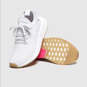 Adidas NMD R2 Primeknit
